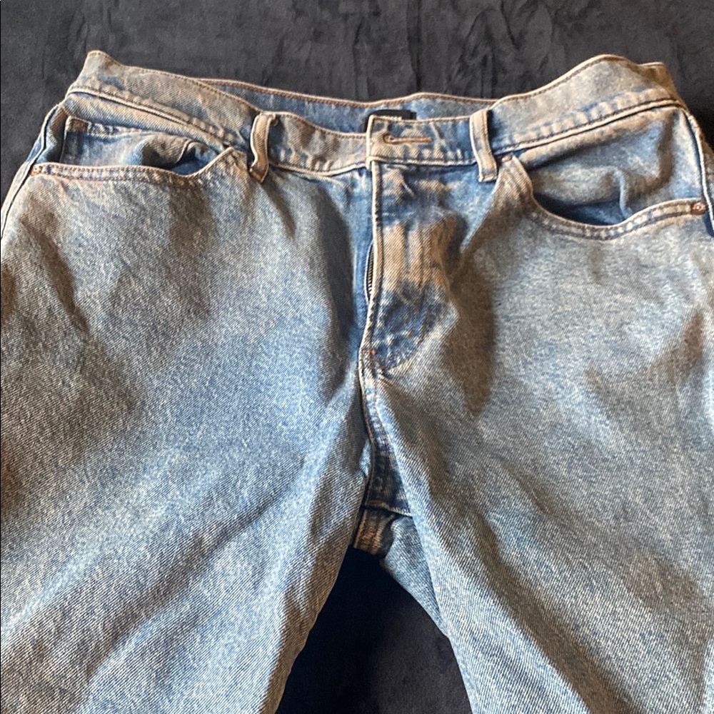 Express blue Jeans with Relaxed Fit and Contrasting Stitching